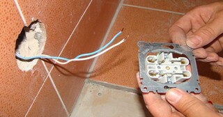 Замена розеток в Белой Калитве в октябре