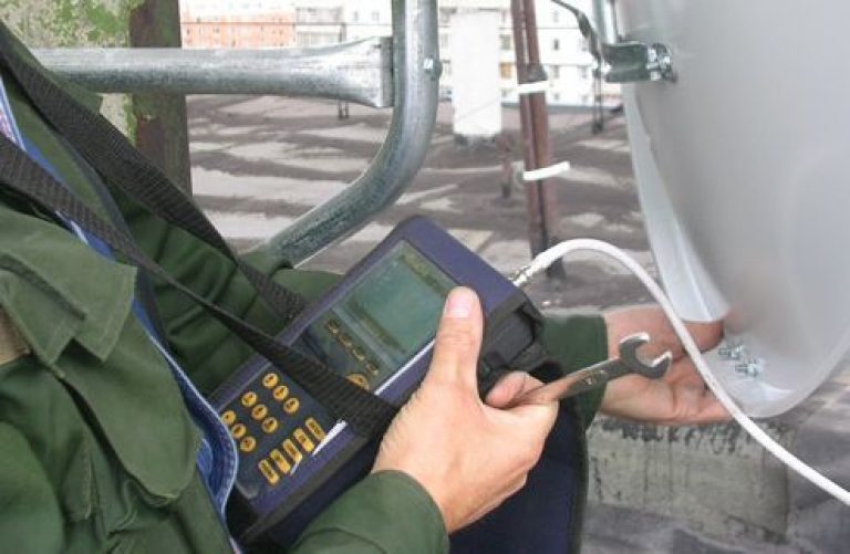Установка спутниковой антенны в Белой Калитве в октябре